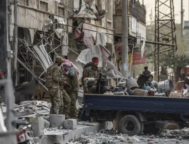 Αδειάζουν την Αφρίν Τούρκοι και ισλαμιστές - Πλιάτσικο σε εστιατόρια και καταστήματα (φωτό, βίντεο)